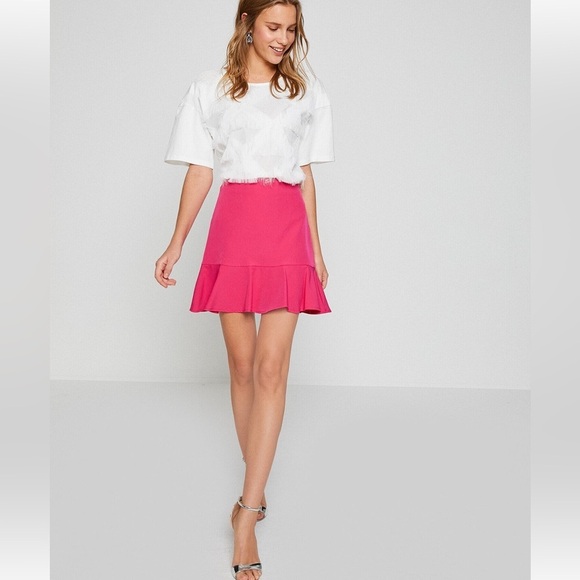 Express Dresses & Skirts - EXPRESS New Pink Ruffle Hem Skirt